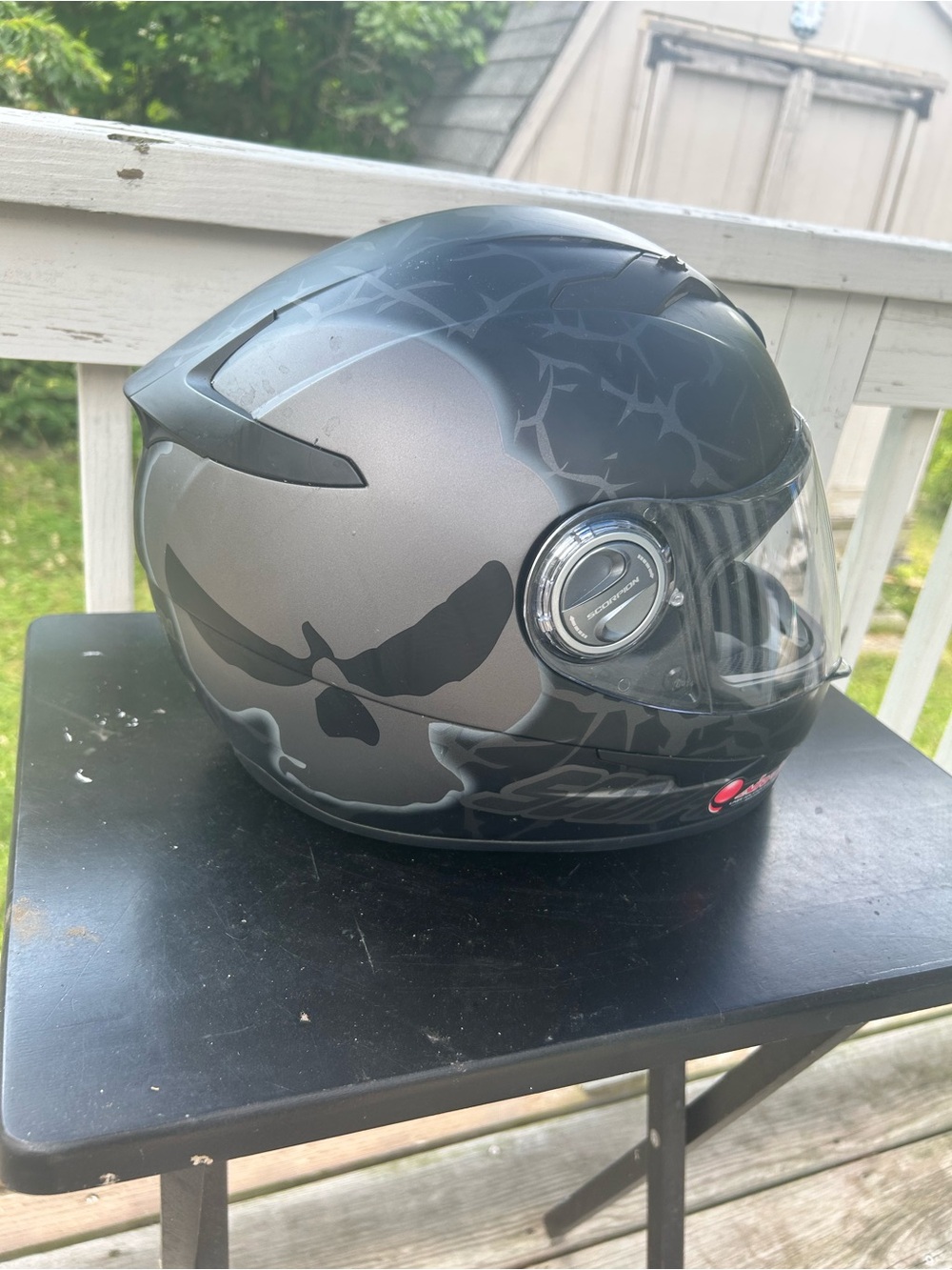 Scorpion Exo-500 motorcycle helmet features a distinct matte black Numbskull XS
